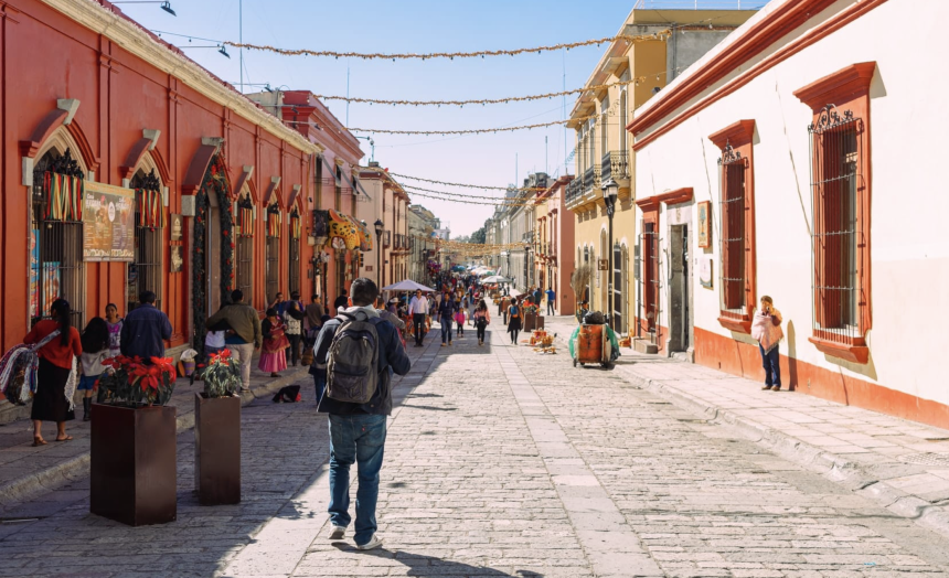 A Travelers Guide To Oaxaca