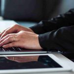 How to Write a Hook According to Your Prompt