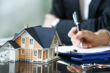 The Benefits of Working With a Wealth Development Company for Real Estate Success