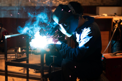 5 KEY CONSIDERATIONS FOR CHOOSING WELDING SERVICES FOR YOUR PROJECT