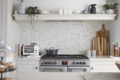 Glass Splashbacks: Aesthetic And Practical Enhancements