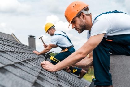 What to Look for When Hiring a Roofer in Florida?