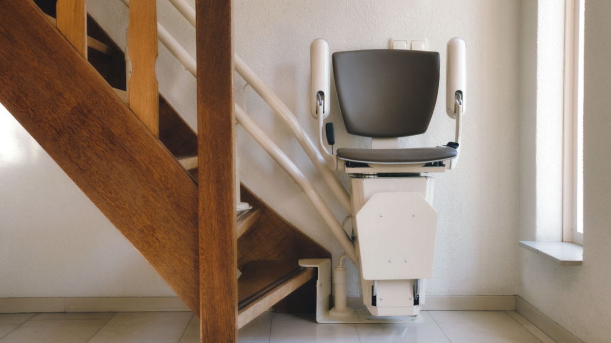 Should You Buy or Rent a Stairlift? Readability