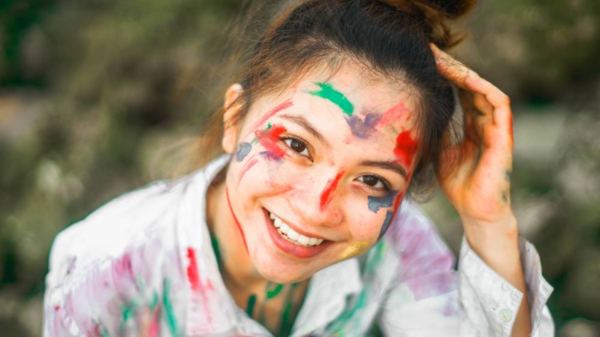 For Artists Simple Solutions to Get Acrylic Paint Off Your Clothes