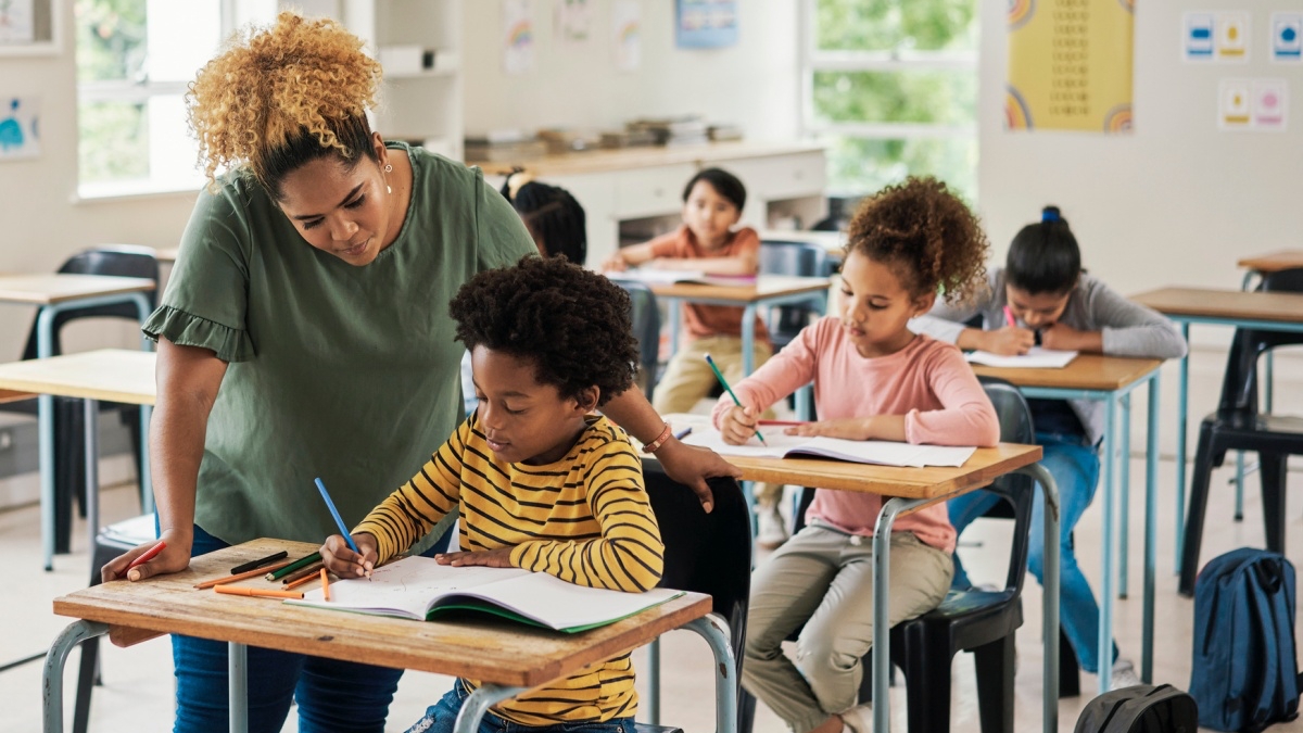 7 Different Technologies to Improve Schools - Readability