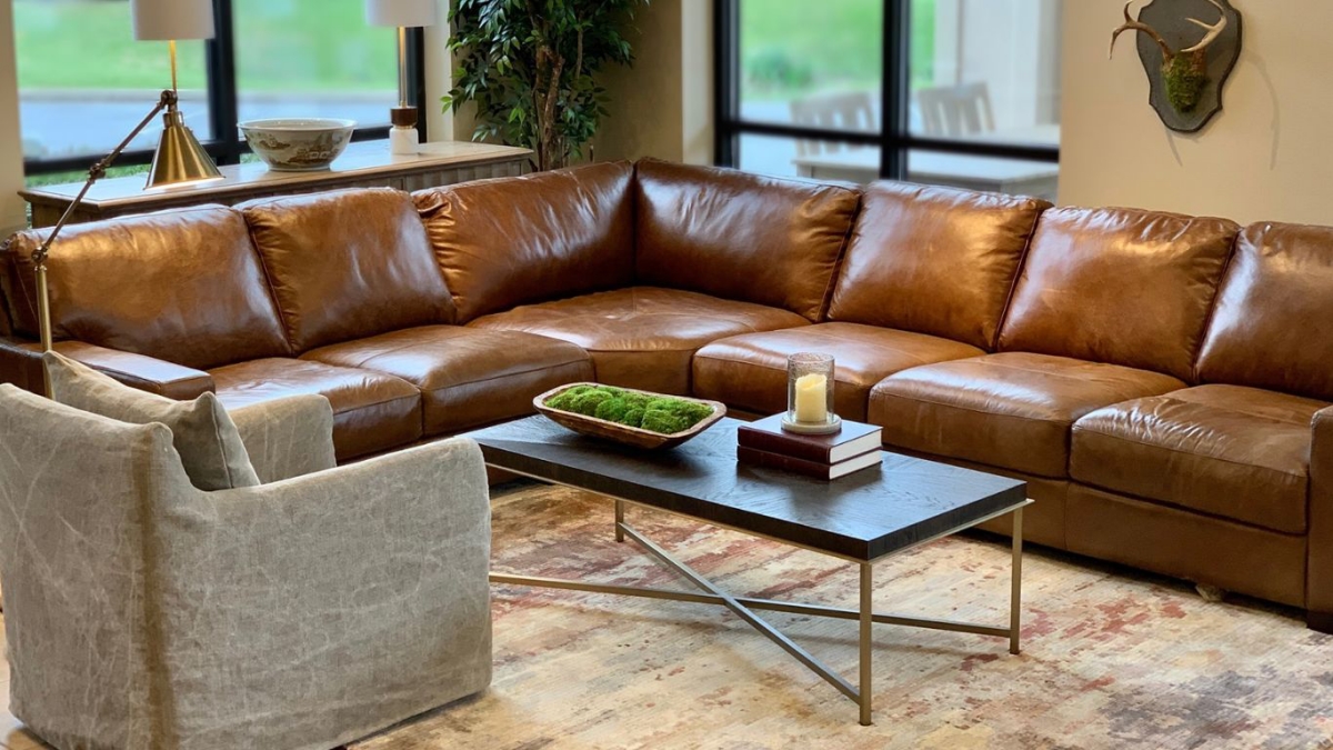 Picture of Top Reasons to Choose Leather Sectionals for Style and Functionality of ...