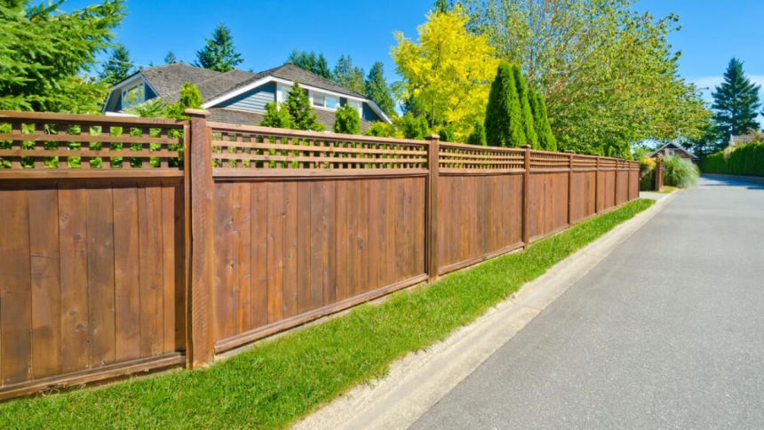 6 Merits Of Best Wood For Fence