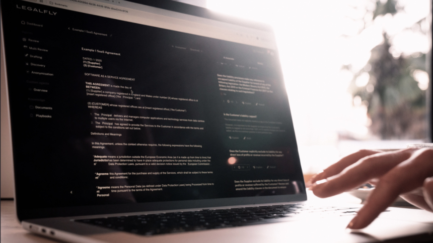 Best AI Contract Review Software for Legal Teams in 2025