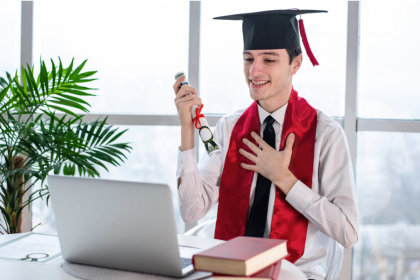 Do Online Degrees Prepare You for Leadership Roles?