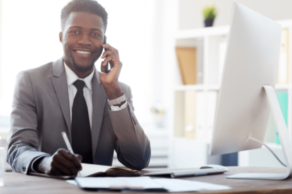 How Do Franchise Consultants Help You Compare Multiple Franchise Options?