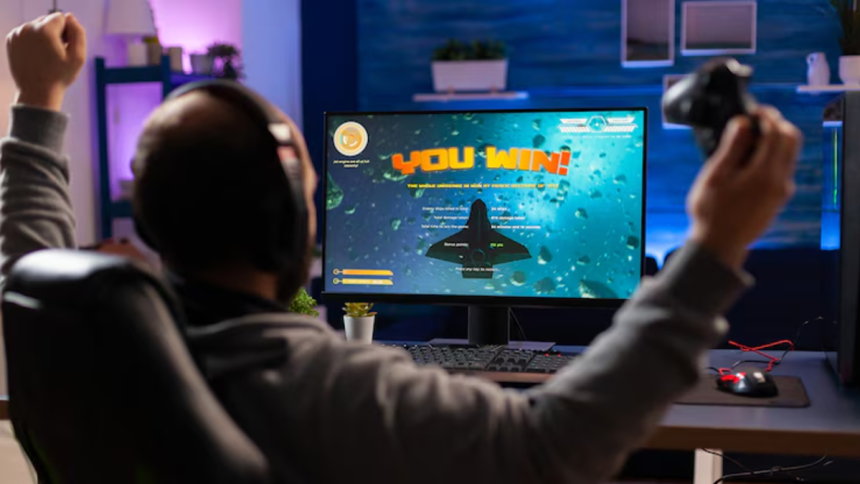 Online Game Popularity Based on Player Activity