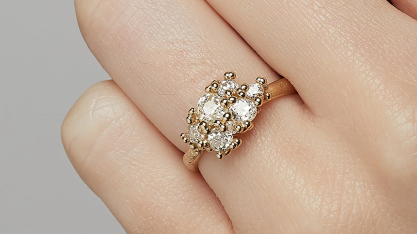 What Is a Cluster Ring? A Quick Guide to This Unique Jewelry Style