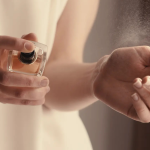 Scent and Self-Esteem Why the Right Fragrance Boosts Confidence in Minutes