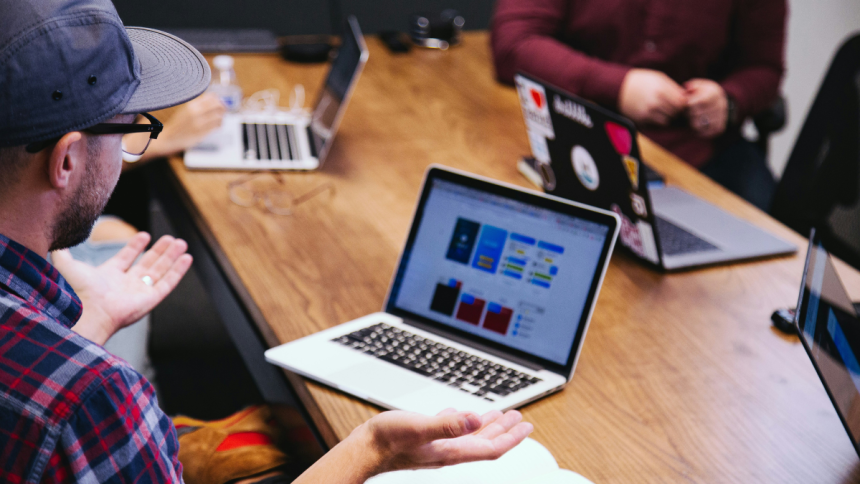 Tips for Effective User Engagement in Slack and Microsoft Teams