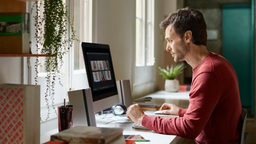 What Makes an At-Home Workspace Actually Work for Creative Entrepreneurs? Let’s Break It Down