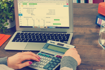 Why Startups Should Invest in Accounting Software Early