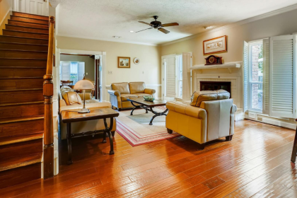 Choosing the Right Finish for Your Seattle Home