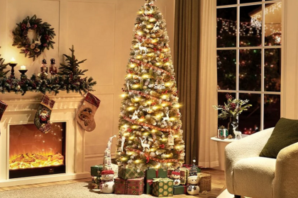 5 Best Ways to Keep Your Artificial Christmas Tree Looking New Forever