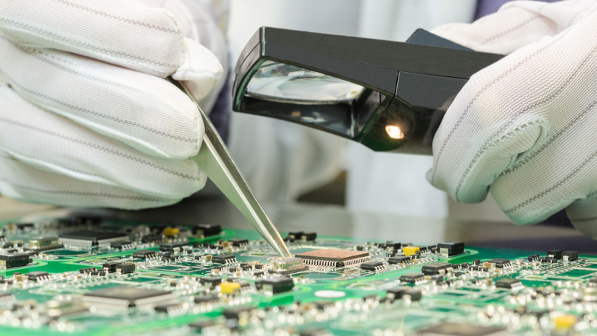Selecting the Best PCB Testing Method For Your Application
