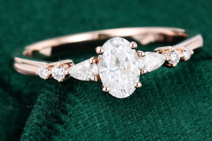 oval moissanite engagement rings