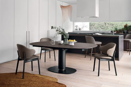 Image 1 of If you’re in Washington D.C, visit Calligaris Washington and experience what Italian craftsmanship means in practice—designs that feel both contemporary and timeless, precise yet human.