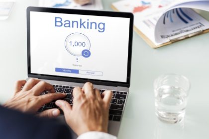 Image 1 of HOA Banking Made Easy Compare the Best Accounts for Associations