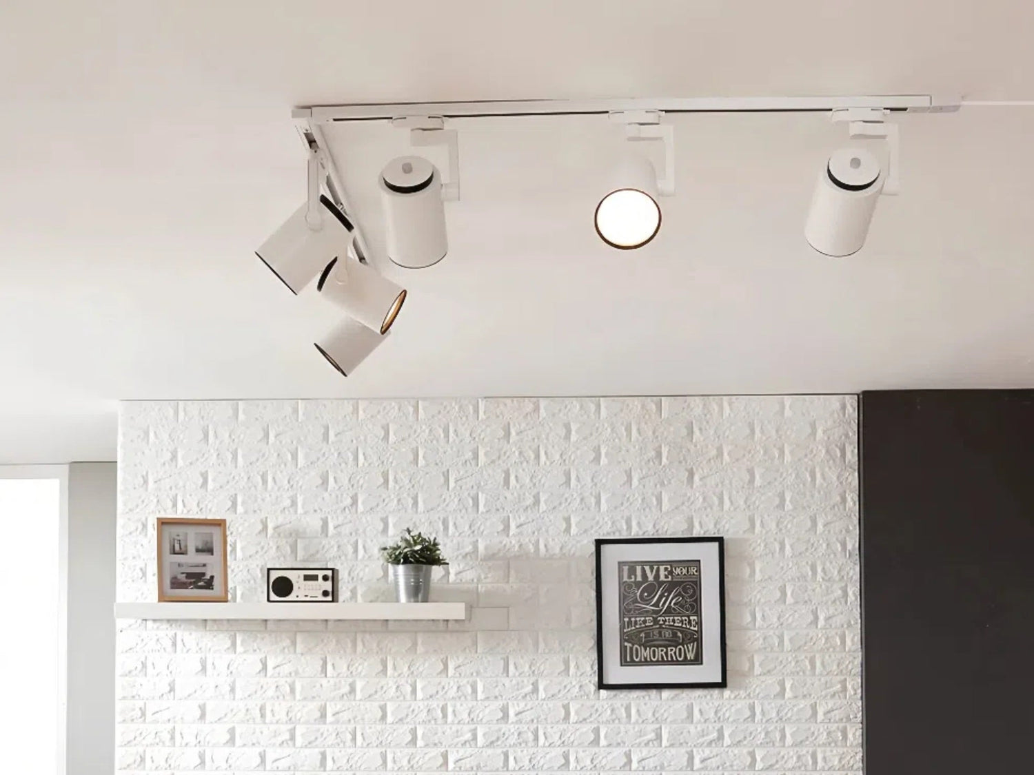 how to design track lighting