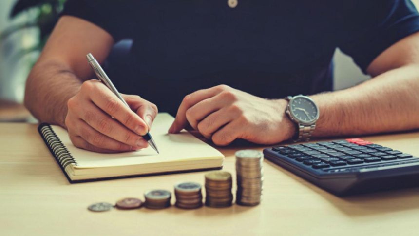 Image 1 of How a Personal Loan EMI Calculator supports better borrowing decisions