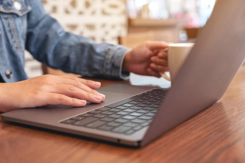 Image 1 of Why More People Are Choosing Online Guidance Over In-Person Options