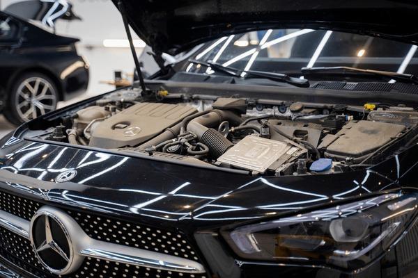 Image 1 of Should You Repair or Replace Major Mercedes Components?