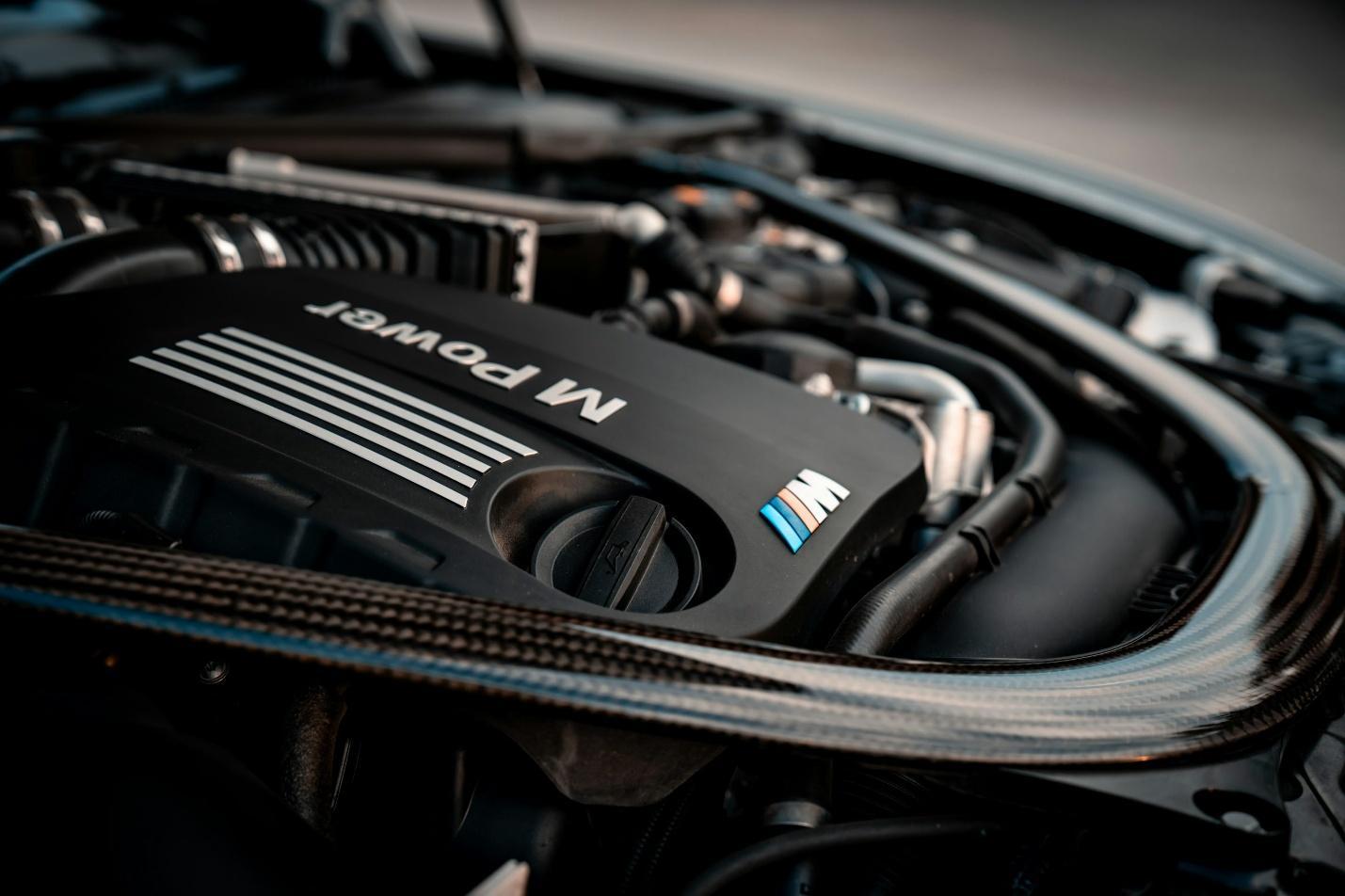 Bmw Engine Pictures | Download Free Images on Unsplash